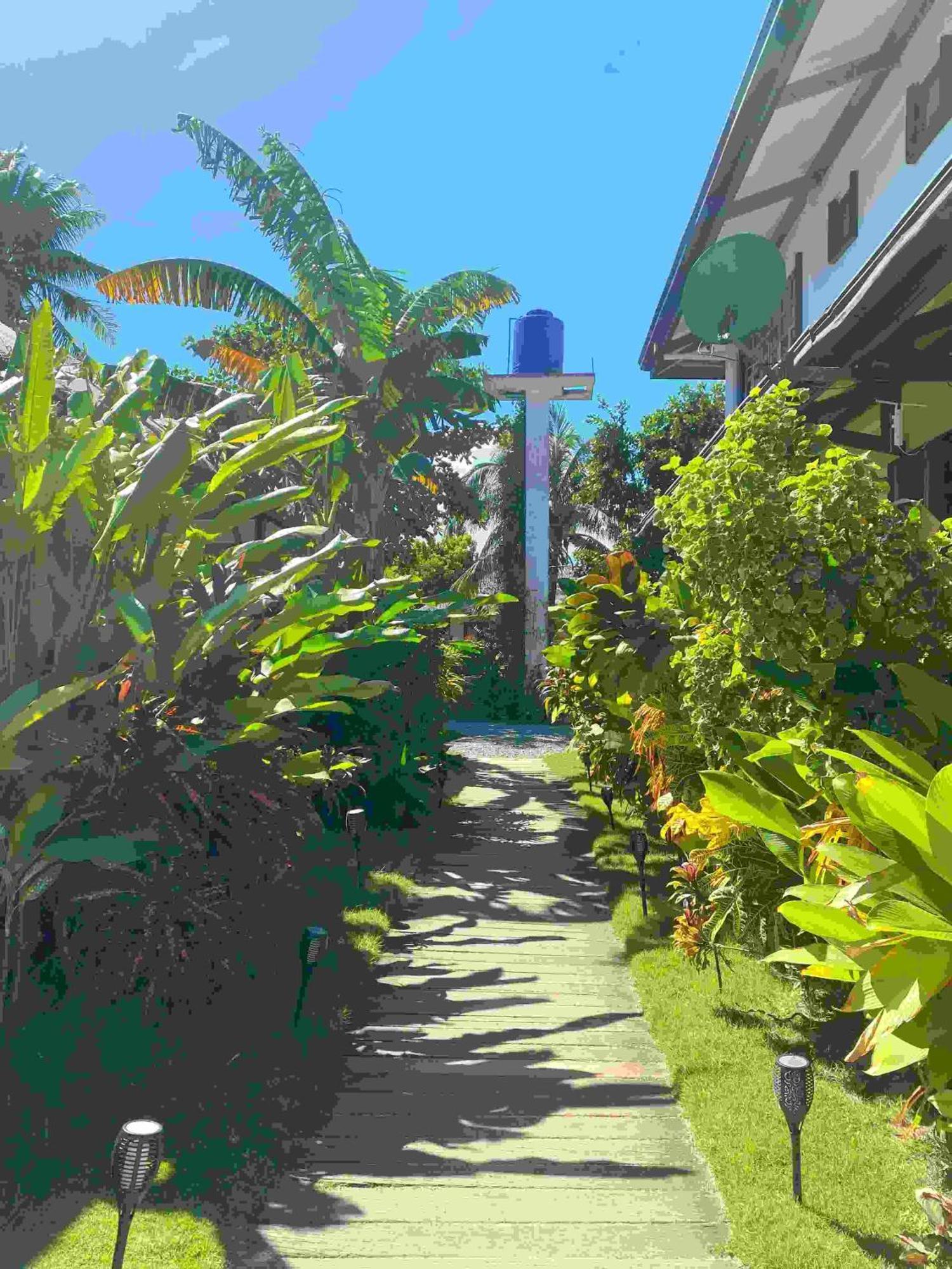 Romantic Beach Villas General Luna  Exterior photo