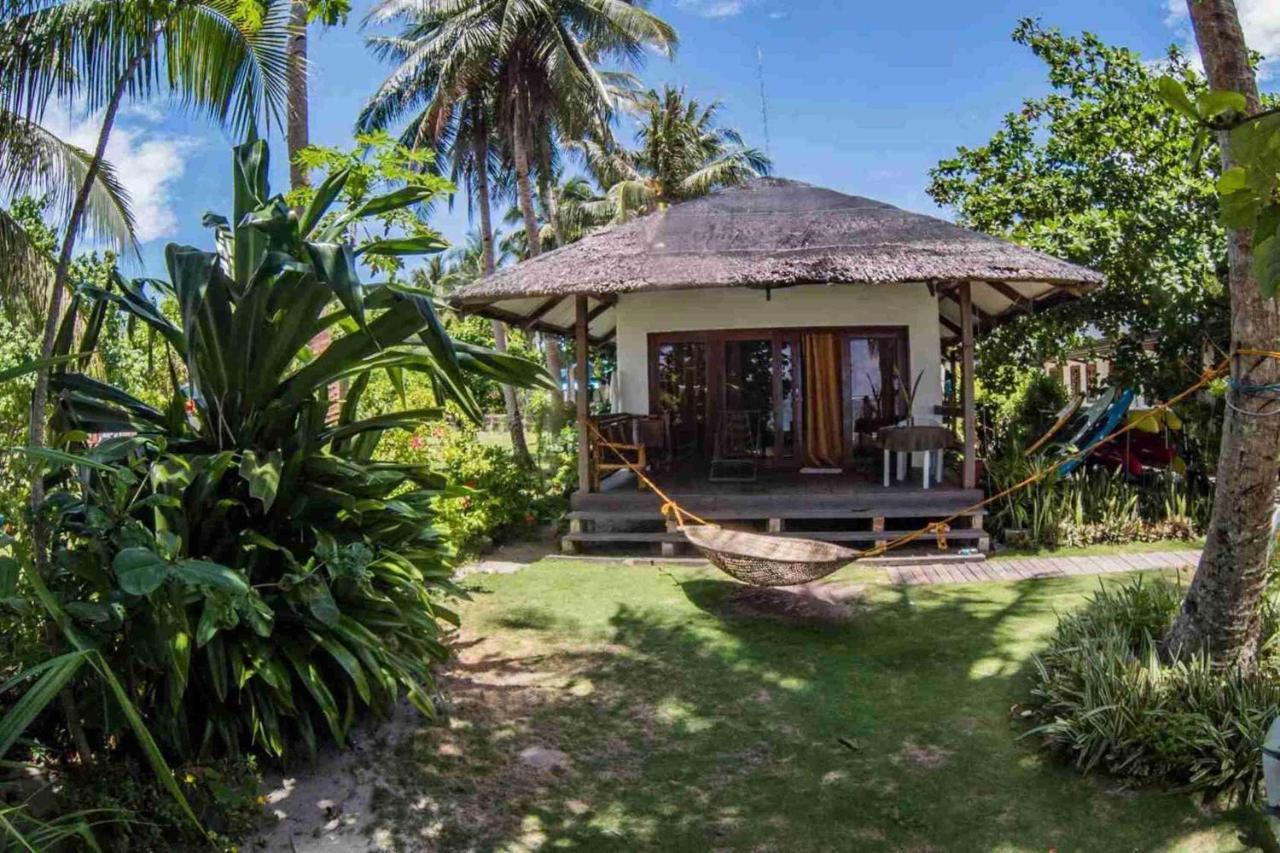 Romantic Beach Villas General Luna  Exterior photo