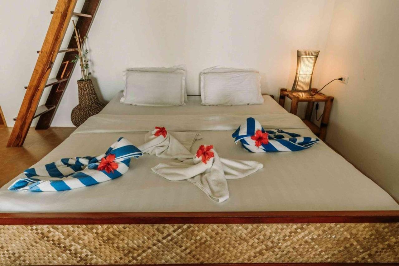 Romantic Beach Villas General Luna  Exterior photo
