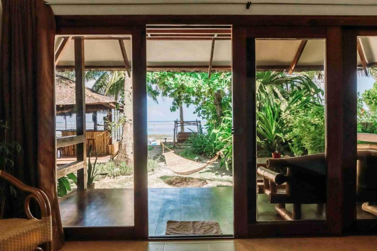 Romantic Beach Villas General Luna  Exterior photo