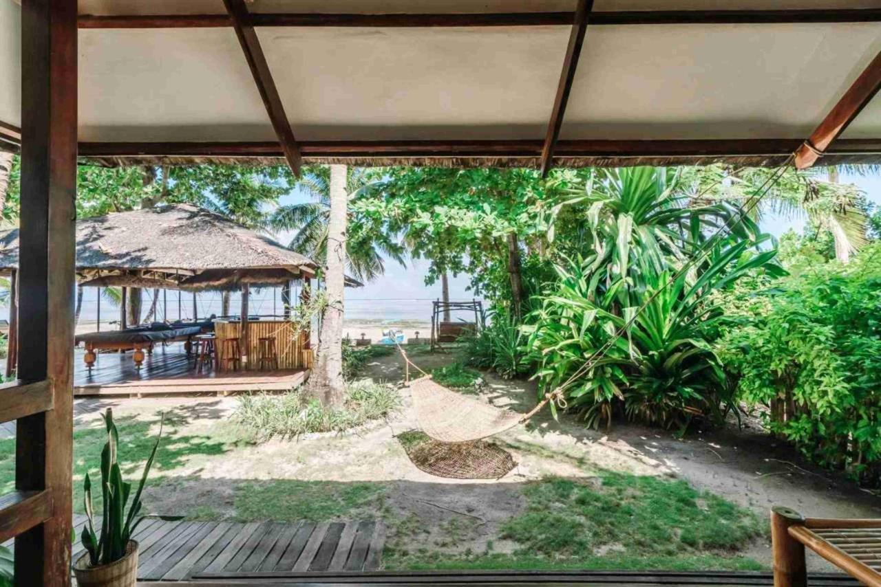 Romantic Beach Villas General Luna  Exterior photo